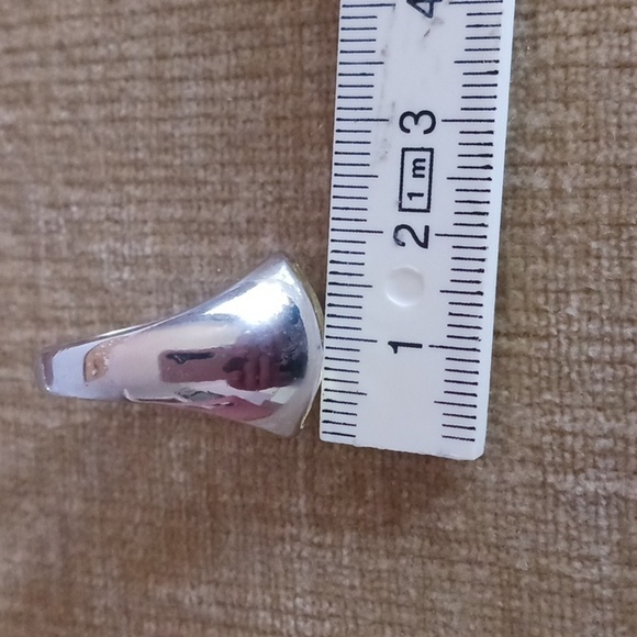 925 Silver Light Yellow Crystal Ring - Picture 9 of 11